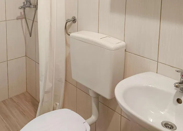 1 Bedroom Cozy In Апартаменты